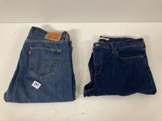 2X ASSORTED JEANS INCL. LEVI JEANS SIZE 34X32 IN BLUE