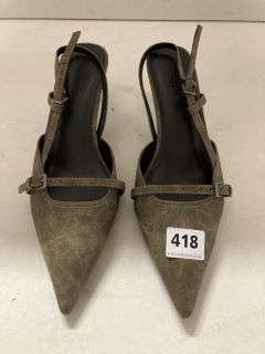 URBAN OUTFITTERS HIGH HEELS SIZE 41 IN BROWN