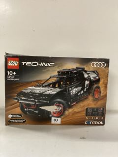 LEGO TECHNIC AUDI RS Q E-TRON