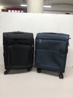 2 X SOFT SKIN CARRY ON SUITCASES