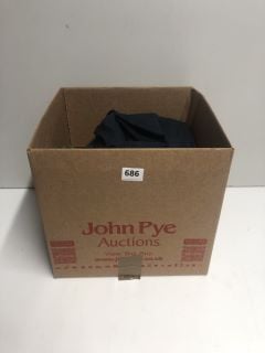 A BOX OF ASSORTED MEN'S AND WOMEN'S CLOTHING