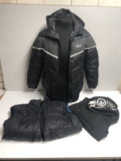 CLOTHING TO INCLUDE A MCKENZIE QUILTED COAT TO FIT AGE 10-12