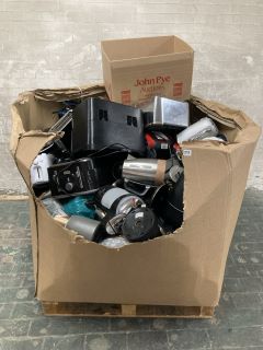 PALLET OF ASSORTED KITCHEN ITEMS TO INCLUDE TEFAL AIR FRYER