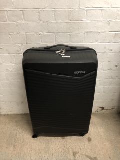 AMERICAN TOURISTER SUITCASE