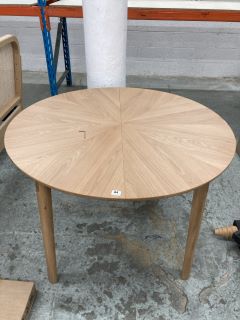 JOHN LEWIS NOTCH ROUND OAK DINING TABLE