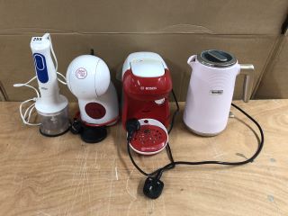 QTY OF KITCHEN ITEMS INC BREVILLE KETTLE