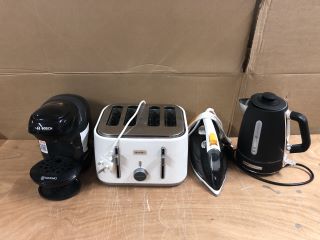 QTY OF KITCHEN ITEMS INC BREVILLE TOASTER