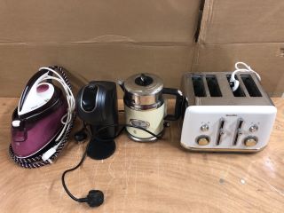 QTY OF KITCHEN ITEMS INC BREVILLE TOASTER