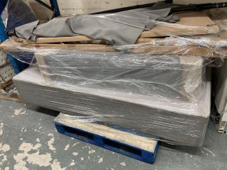 PALLET OF ASSORTED FURNITURE