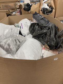 PALLET OF ASSORTED BEDDING