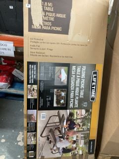 LIFETIME FOLDING PICNIC TABLE RRP:£146