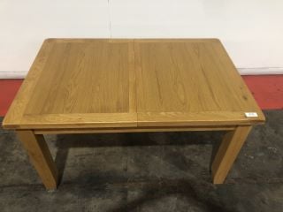 OAK WOOD EXTENDING DINING TABLE, H- 78CM W- 140CM D- 90CM