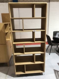 WOOD BRAMBRIDGE TALL DISPLAY UNIT, W80 X D41 X H180CM, RRP £798.00