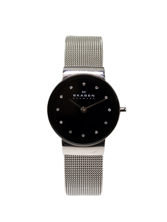 Skagen 358SSSBD Stainless Steel Black Dial Watch. Comes with box (Not Currently Running) (VAT Only Payable on Buyers Premium)