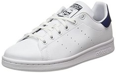 2 X ADIDAS STAN SMITH J VARIOUS MODELS INCLUDING H68621 AND FX7519 SIZE 36- LOCATION 26A.