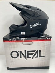 O'NEAL | MOTOCROSS HELMET | MOTO MX ENDURO | ABS SHELL, ECE 22.05 SAFETY STANDARD, VENTS FOR OPTIMUM VENTILATION AND COOLING | 1SRS SOLID V.24 HELMET | ADULT | BLACK | SIZE L - LOCATION 10A.