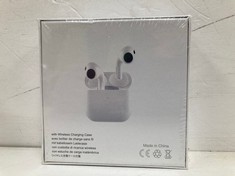 9 X HEADPHONES WITH WIRELESS CHARGING CASE - LOCATION 6B.