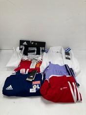 7 X ADIDAS CLOTHING VARIOUS SIZES AND MODELS INCLUDING PURPLE TROUSERS M - LOCATION 43B.