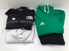 4 X ASSORTMENT OF CLOTHING INCLUDING 2 ADIDAS SWEATSHIRTS SIZES M AND XL - LOCATION 41C.