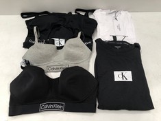 5 X CALVIN KLEIN CLOTHING VARIOUS STYLES AND SIZES INCLUDING SWIMMING COSTUME SIZE XL - LOCATION 34C.