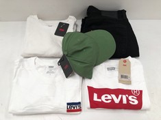 5 X LEVIS GARMENTS VARIOUS MODELS AND SIZES INCLUDING GREEN CAP - LOCATION 22C.