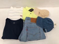 6 X LEVIS GARMENTS VARIOUS MODELS AND SIZES INCLUDING CAPS - LOCATION 18C.