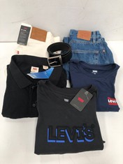 6 X LEVIS GARMENTS VARIOUS MODELS AND SIZES INCLUDING BELT - LOCATION 18C.