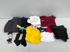 VARIETY OF CLOTHING FROM DIFFERENT BRANDS AND SIZES INCLUDING REGATTA TROUSERS SIZE L GREY - LOCATION 31C.