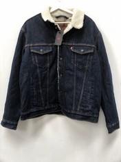 LEVI'S TYPE 3 SHERPA TRUCKER MEN'S JACKET, BLUE (ROCKRIDGE), L - LOCATION 39C.