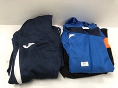 6 X SPORTSWEAR INCLUDING FULL TRACKSUIT JOMA SIZE S - LOCATION 47C.