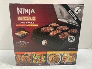 NINJA SIZZLE INDOOR GRILL & FLAT PLATE -MODEL NO GR101UK : RRP £149.00: LOCATION - A1