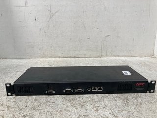 APC INFRA-STRU-XURE MANAGER REV-1 SWITCH - MODEL 885-7792: LOCATION - B6