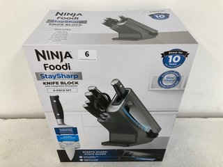 NINJA FOODI STAY-SHARP 6-PIECE KNIFE BLOCK SET WITH INTEGRATED SHARPENER - MODEL K32006UK - RRP £179 (PLEASE NOTE: 18+YEARS ONLY. ID MAY BE REQUIRED): LOCATION - BOOTH