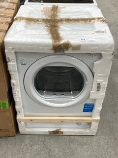 CANDY SPIN WASHING MACHINE IN WHITE: LOCATION - B3