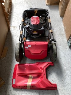 MOUNTFIELD SELF PROPELLED LAWNMOWER: LOCATION - AR3