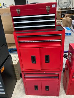 2 X MULTI DRAW TOOL CHESTS IN RED T0 INCLUDE 3 DRAW TOOL CHEST WITH TOP COMPARTMENT IN RED: LOCATION - A1