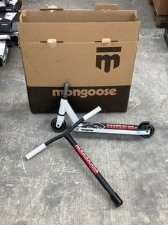 MONGOOSE RISE 100 SCOOTER IN RED/WHITE: LOCATION - B7