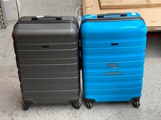 2 X JOHN LEWIS AND PARTNERS HARDCASE SUITCASES IN GREY AND LIGHT BLUE: LOCATION - AR11