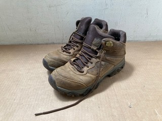 MERRELL MOAB ADVENTURE 3 MID MENS HIKING SHOES IN EARTH BROWN SIZE UK 10 RRP £145: LOCATION - AR14