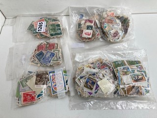 FIVE ASSORTED BAGS OF VINTAGE STAMPS: LOCATION - AR16