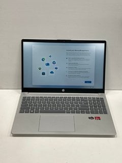 HP 15-FC0008NA 256 GB LAPTOP (ORIGINAL RRP - £330) IN SILVER: MODEL NO 893D9EA#ABU (WITH CHARGING CABLE) AMD RYZEN 5 7520U @ 2.80 GHZ, 8 GB RAM, 15.6" SCREEN, AMD RADEON (TM) GRAPHICS [JPTM121404]