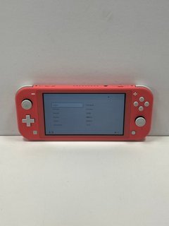 NINTENDO SWITCH LITE 32 GB GAMES CONSOLE (ORIGINAL RRP - £200) IN CORAL: MODEL NO HDH-001 (WITH CHARGING CABLE) [JPTM121445]