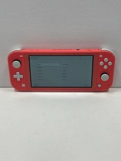 NINTENDO SWITCH LITE 32 GB GAMES CONSOLE (ORIGINAL RRP - £199) IN CORAL: MODEL NO HDH-001 (WITH CHARGING CABLE) [JPTM121676]