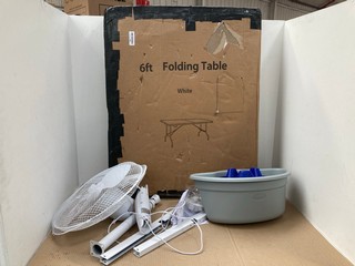 3 X HOUSEHOLD ITEMS TO INCLUDE 6FT FOLDING TABLE IN WHITE: LOCATION - D 16