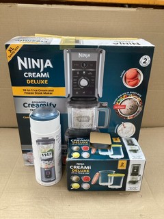 3 X KITCHEN APPLIANCES TO INCLUDE NINJA CREAMI DELUXE 10 - IN - 1 ICE CREAM AND FROZEN DRINK MAKER: LOCATION - D 11