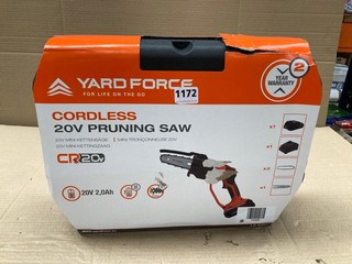 YARD FORCE CORDLESS 20V PRUNING SAW: LOCATION - D 9