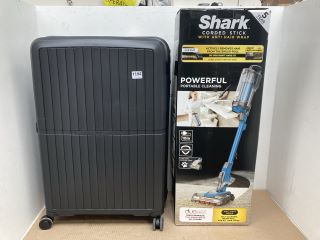 HEYS WHEELED HARD SHELL BLACK SUITCASE TO INCLUDE SHARK ANTI HAIR WRAP CORDED STICK VACUUM CLEANER: LOCATION - D 7