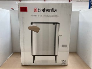 BRABANTIA TOUCH BO HI WITH 2 INNER BUCKETS 2 X 30L BIN IN WHITE: LOCATION - A9