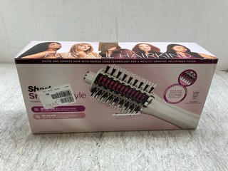 SHARK SMOOTH STYLE HEATED BRUSH: LOCATION - A11