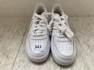 AIR FORCE 1 TRAINER SIN WHITE SIZE UK 5: LOCATION - A16